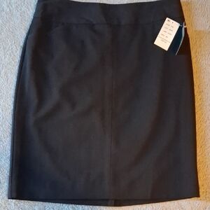 Worthington Elegant Black Pencil Skirt
